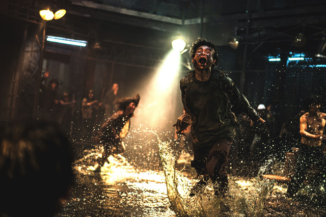 映画『新感染半島』カン・ドンウォンと感染者の対峙シーン解禁