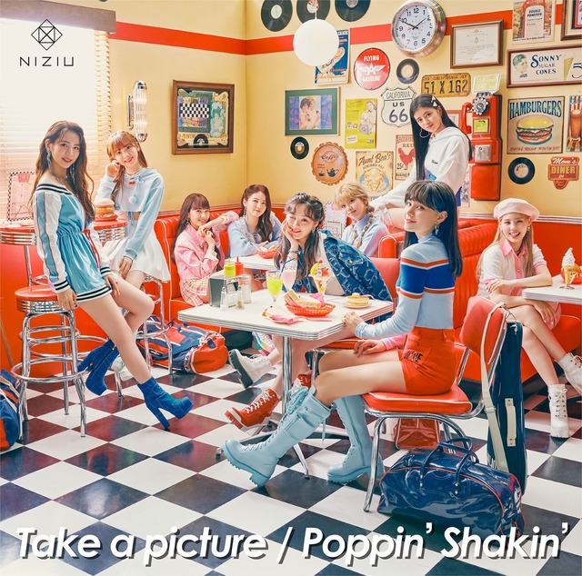 NiziU 2ndシングル『Take a picture／Poppin’ Shakin’』初回生産限定盤Bジャケット写真