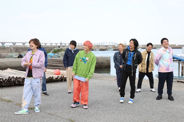 左から）りんたろー。、リリー、兼近、嶋佐、野田、屋敷、村上（C）フジテレビ