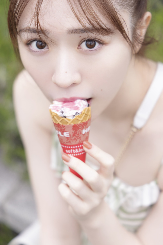 乃木坂46・渡辺みり愛ファースト写真集『タイトル未定』（発売：竹書房、撮影：彦坂栄治）