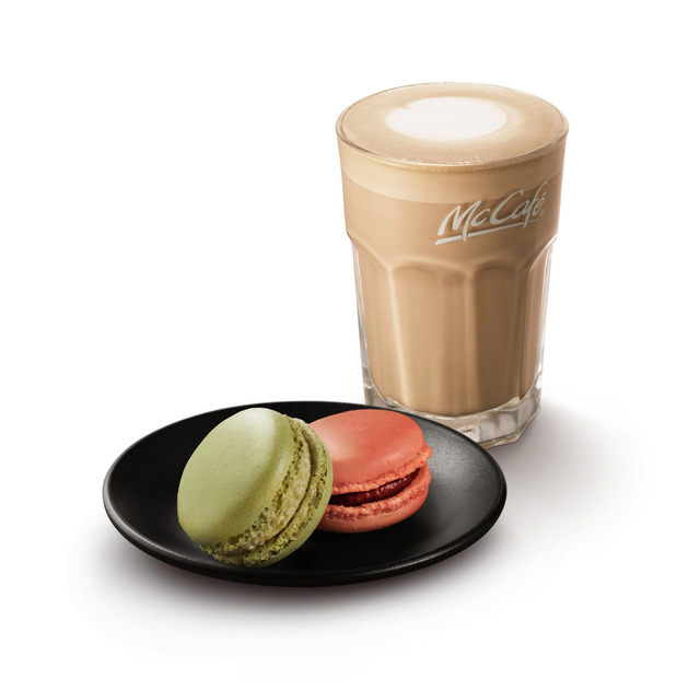 マクドナルド、McCafe by Barista併設店舗で2種のピスタチオスイーツ発売