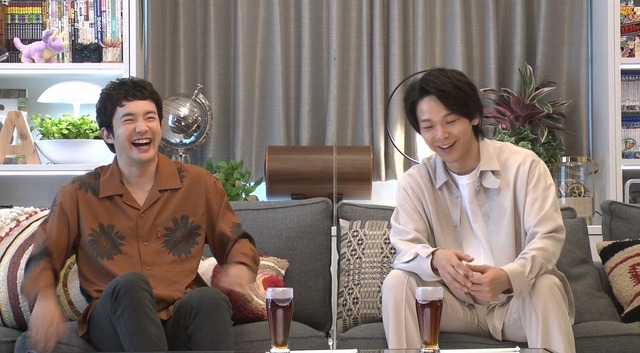 中村倫也、浅利陽介（C）TBS
