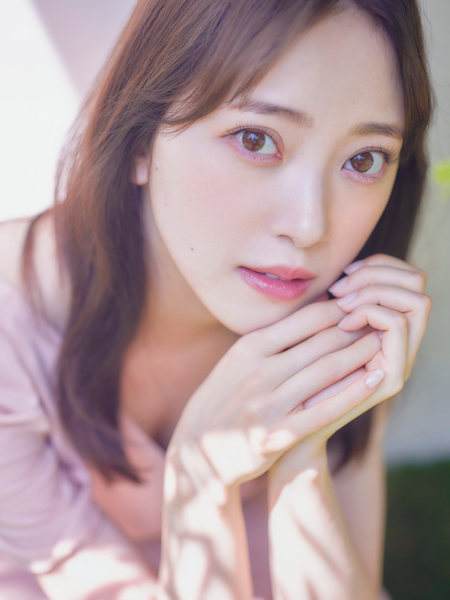 堀未央奈　（c）光文社／週刊FLASH 写真：田川雄一