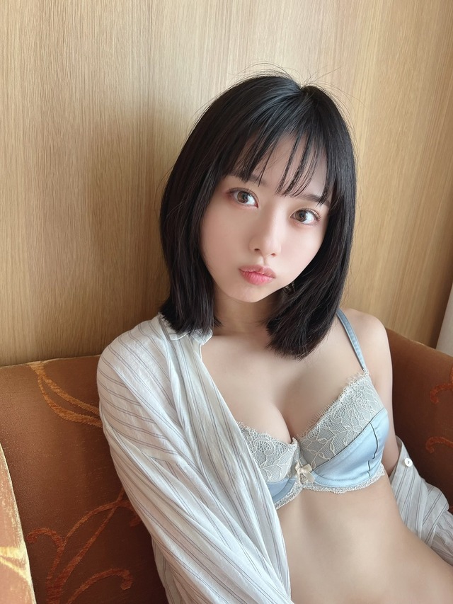 写真は峰島こまき（ナナランド）公式Twitterから（※写真は所属事務所より掲載許諾をもらってます）