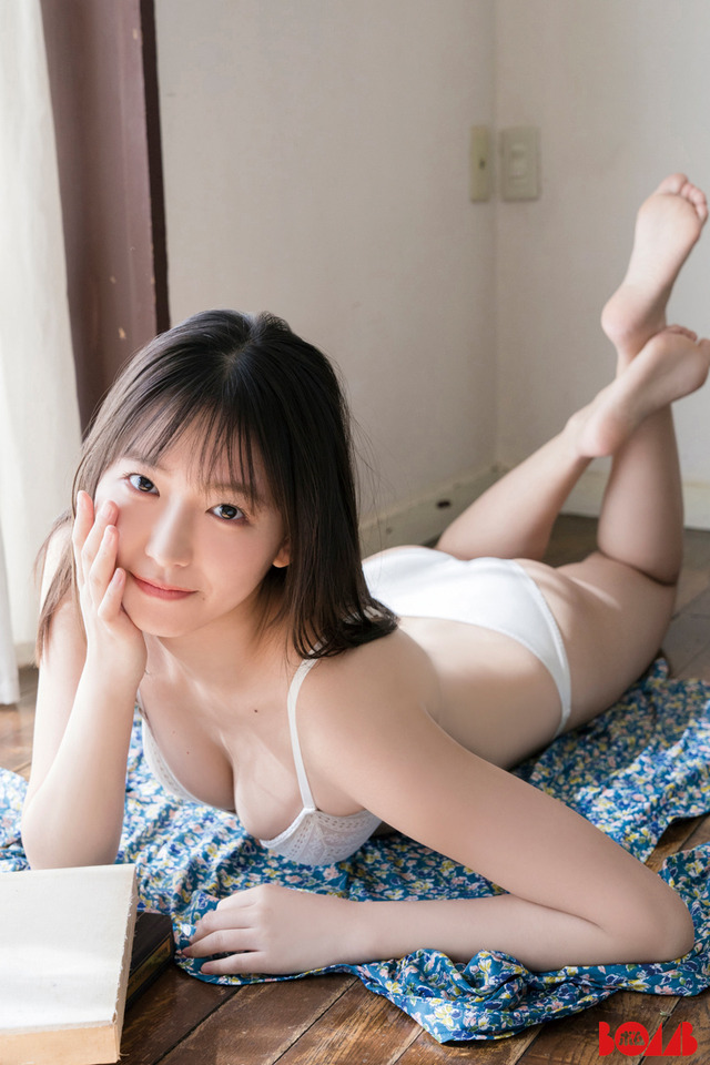 志田音々デジタル写真集『おねえちゃんの休日』（ワン・パブリッシング）
