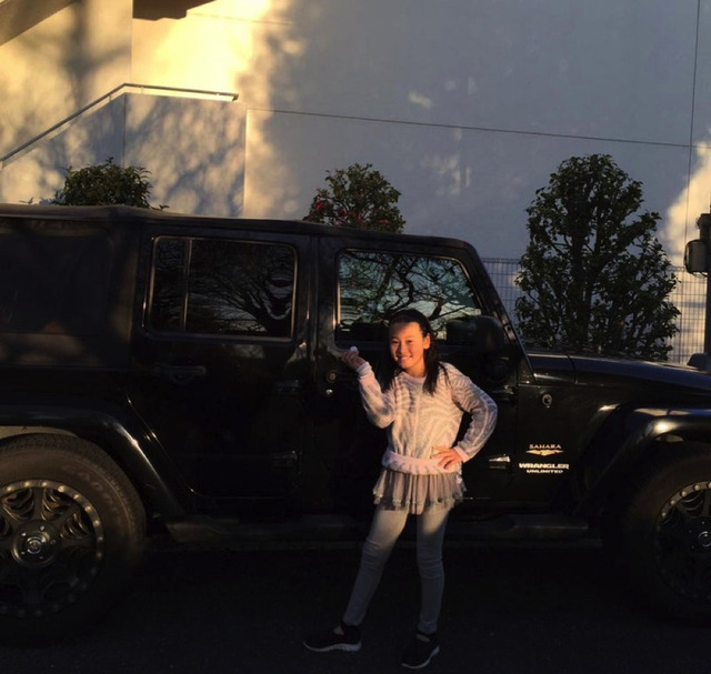 新山千春、愛車“jeep”との2ショット公開「何年乗り続けてもワクワクする」