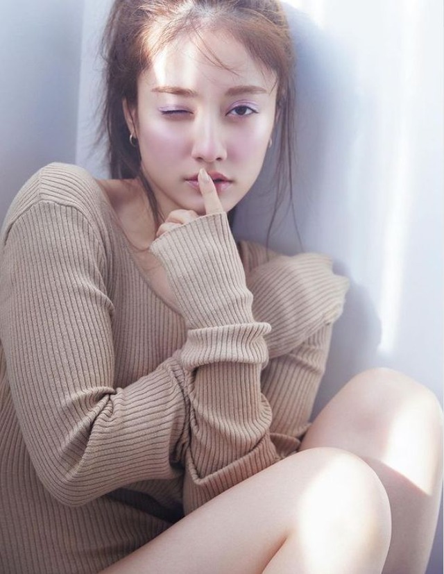 写真は谷まりあ公式Instagramから（※写真は所属事務所より掲載許諾をもらってます）