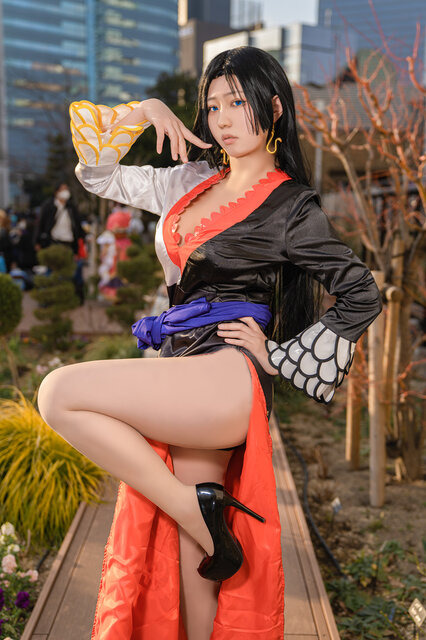 ボア・ハンコック『ONE PIECE』／ねお（@Luxaky920）、撮影：tama