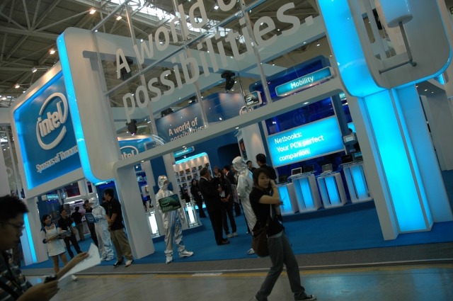 「COMPUTEX TAIPEI 2009」の会場のようす