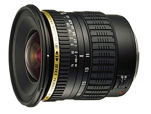 　タムロンは17日、デジタル一眼レフカメラ（APS-Cサイズ相当）専用の高性能超広角ズームレンズ「SP AF11-18mm F/4.5-5.6 Di II LD Aspherical ［IF］ （Model A13）」の発売日を決定した。