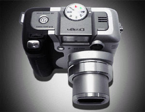 　エヌエイチジェイ（NHJ）は30日、光学3倍ズーム搭載の500万画素デジタルカメラ「D'zign DZ-588」を同社Web直販サイトで限定発売した。