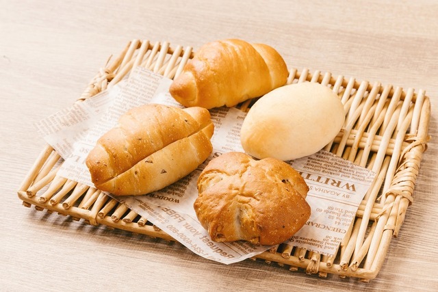 「TruffleBAKERY」とのコラボパン