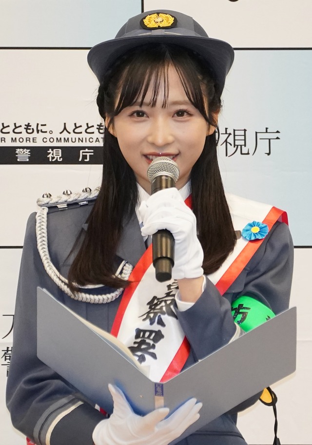 小栗有以【写真：竹内みちまろ】