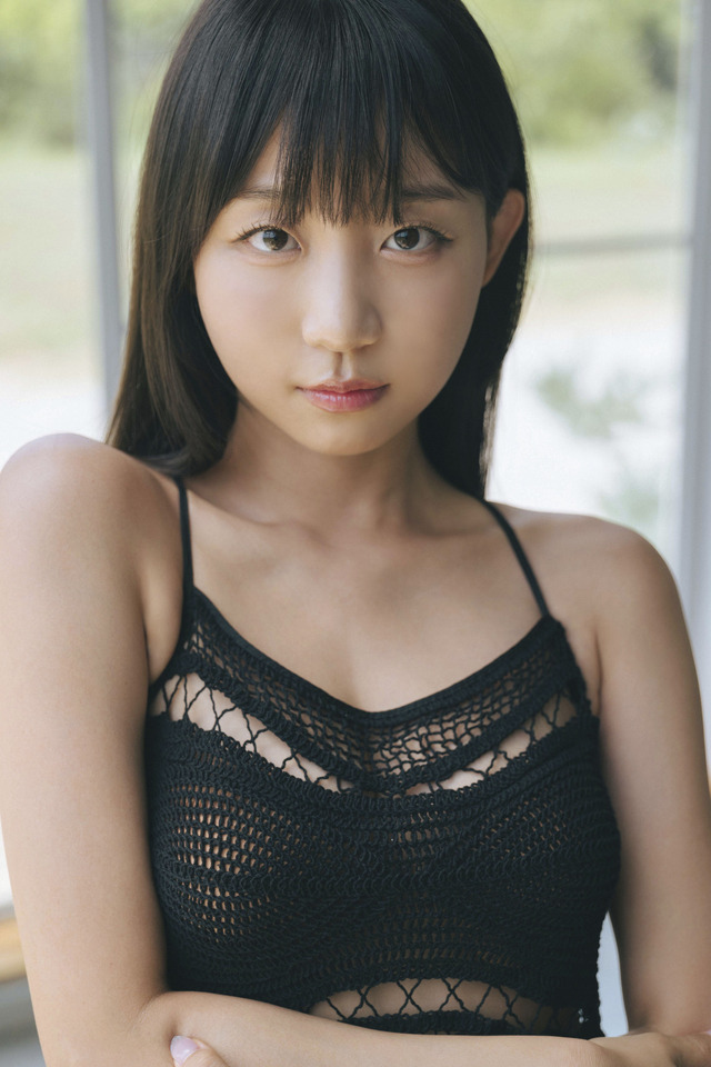 初のフォトエッセイを発売するピョ・ウンジ　(C)前康輔／双葉社