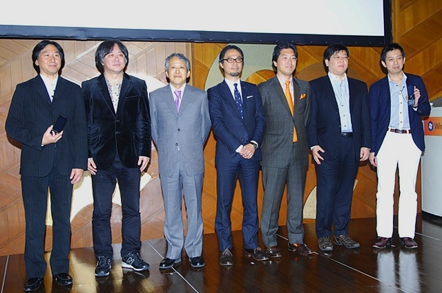 Marketplaceの主要パートナー、マイクロソフトの堂山副社長と越川本部長