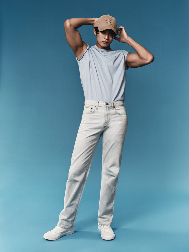 Campaign Credits: Directed and photographed by Leslie Zhang Editorial credits: Calvin Klein