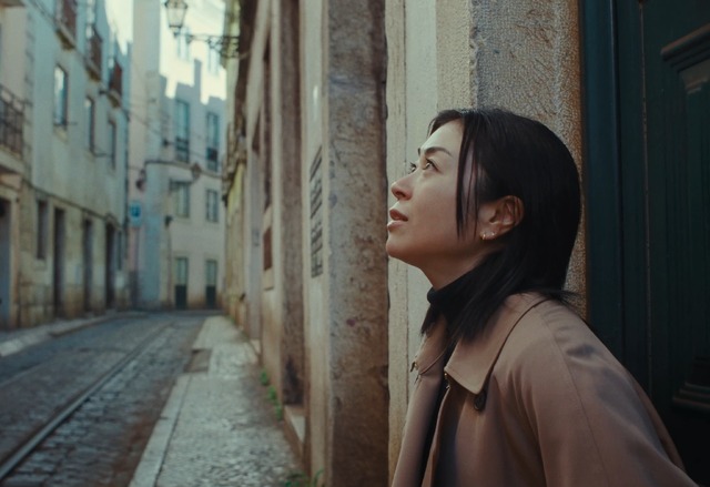 スペシャルムービー「綾鷹meets宇多田ヒカル ‘Mine or Yours’」（90秒）