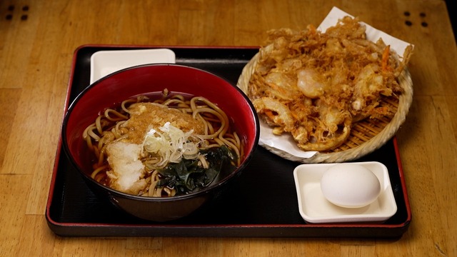 ドランク塚地のふらっと立ち食いそば(C)ＢＳ日テレ