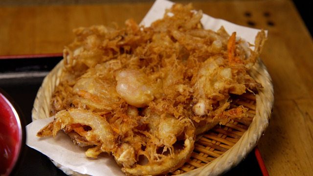 ドランク塚地のふらっと立ち食いそば(C)ＢＳ日テレ