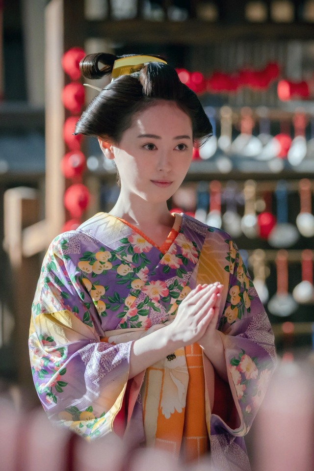 『べらぼう～蔦重栄華乃夢噺～』花魁・誰袖役の福原遥　（C）NHK