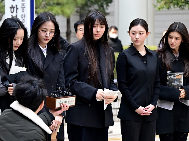 “韓国の小室哲哉”がNewJeans問題に苦言「若い彼女たちを表に立たせるのは暴力だ」