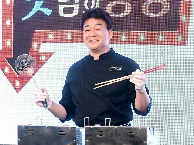 韓国では知らぬ者いないペク・ジョンウォンが「テレビから消える」。放送活動中断宣言