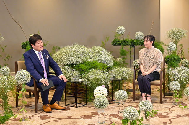 5月11日22時から放送される『日曜日の初耳学』　(C)MBS