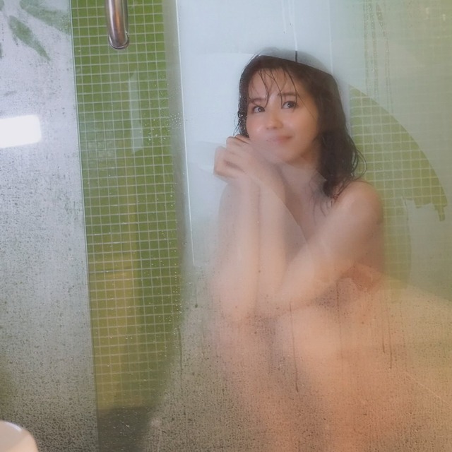 小池里奈（写真は小池里奈の公式インスタグラムから）※所属事務所に掲載許諾をもらってます