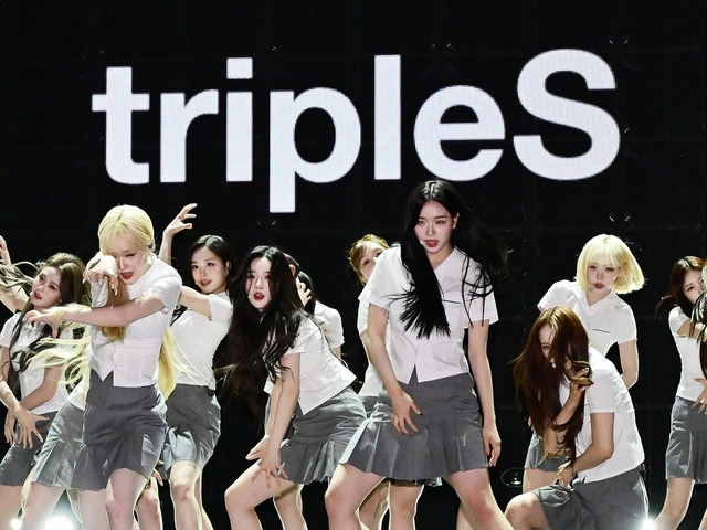 総勢“24人組”グループtripleS、最新アルバムが初動51万枚でキャリアハイ更新　MVも世界的ヒット中