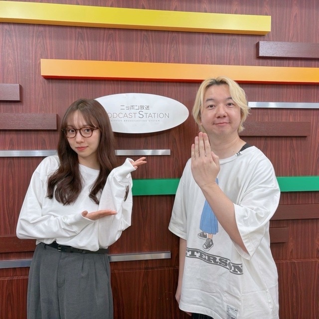 新内眞衣と三四郎・相田周二