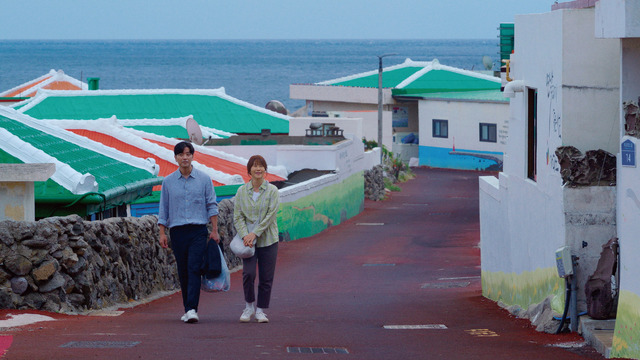 映画『夏の終わりのクラシック』　（C）2024 Yoon's Color Inc., All Rights Reserved