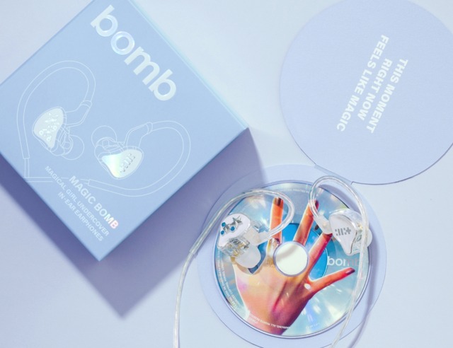 「IN-EAR EARPHONES」 (P)&(C) BELIFT LAB Inc.