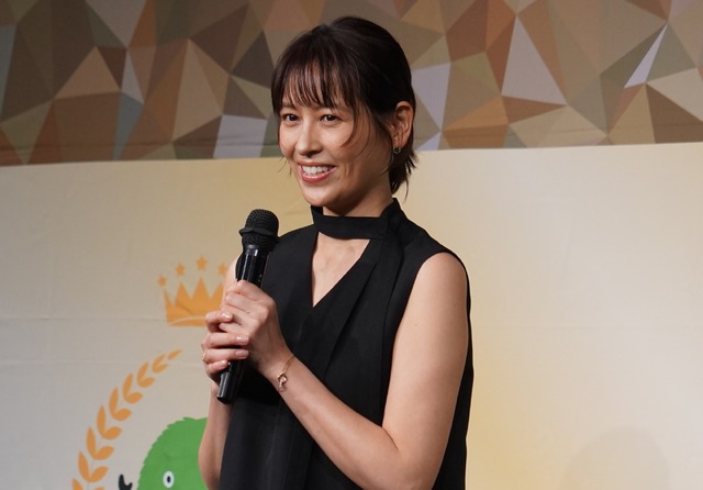 青木裕子【写真：竹内みちまろ】