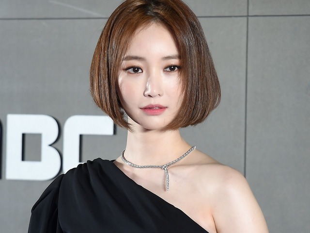 「また鼻の整形をやったのか？」との疑惑について…“性接待”デマで苦しんだ韓国女優、堂々と釈明