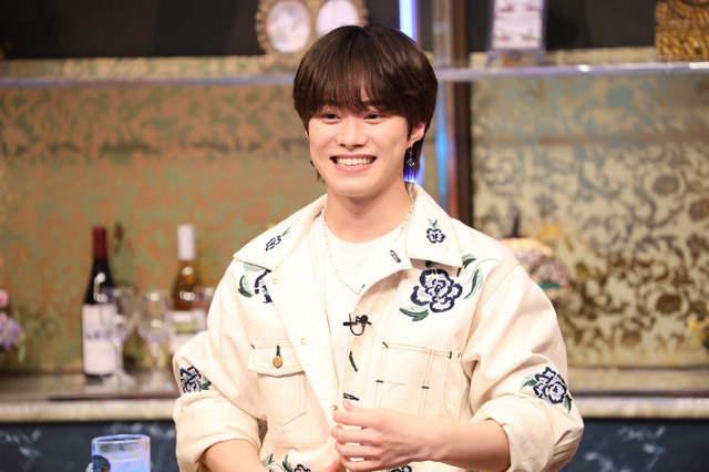 6月20日21時58分から放送される『酒のツマミになる話』 (C)フジテレビ