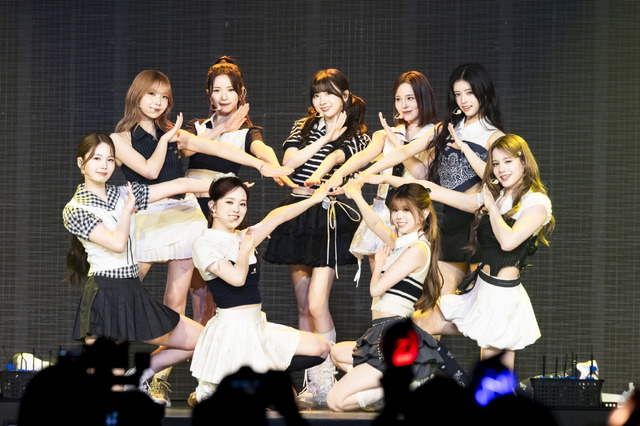 香港単独公演『2025 NiziU FAN-CON ーNiziUniverseー in Hong Kong』コンサート写真 撮影:河村美貴(田中聖太郎写真事務所)