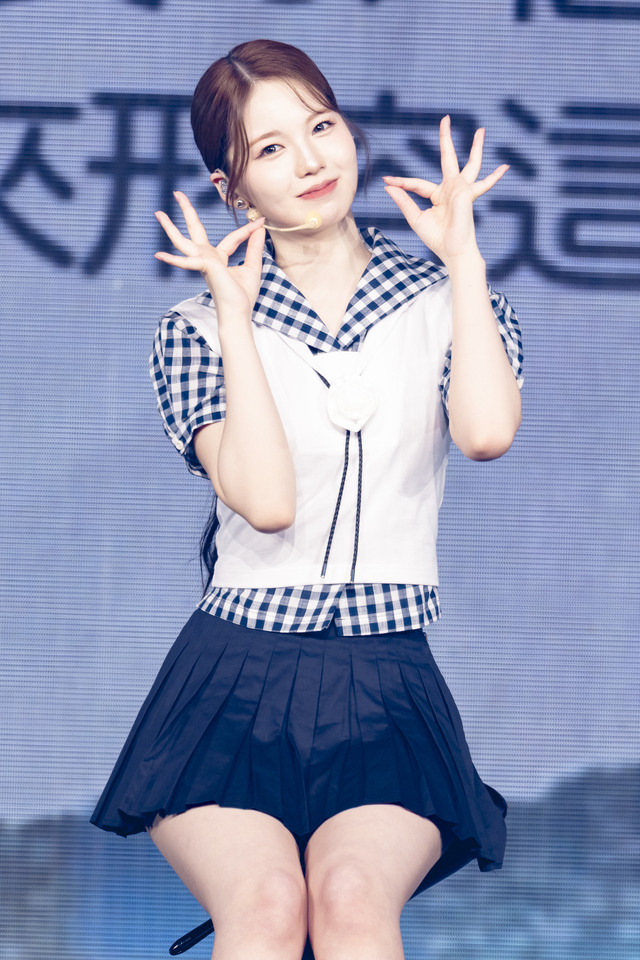 香港単独公演『2025 NiziU FAN-CON ーNiziUniverseー in Hong Kong』コンサート写真 撮影:河村美貴(田中聖太郎写真事務所)