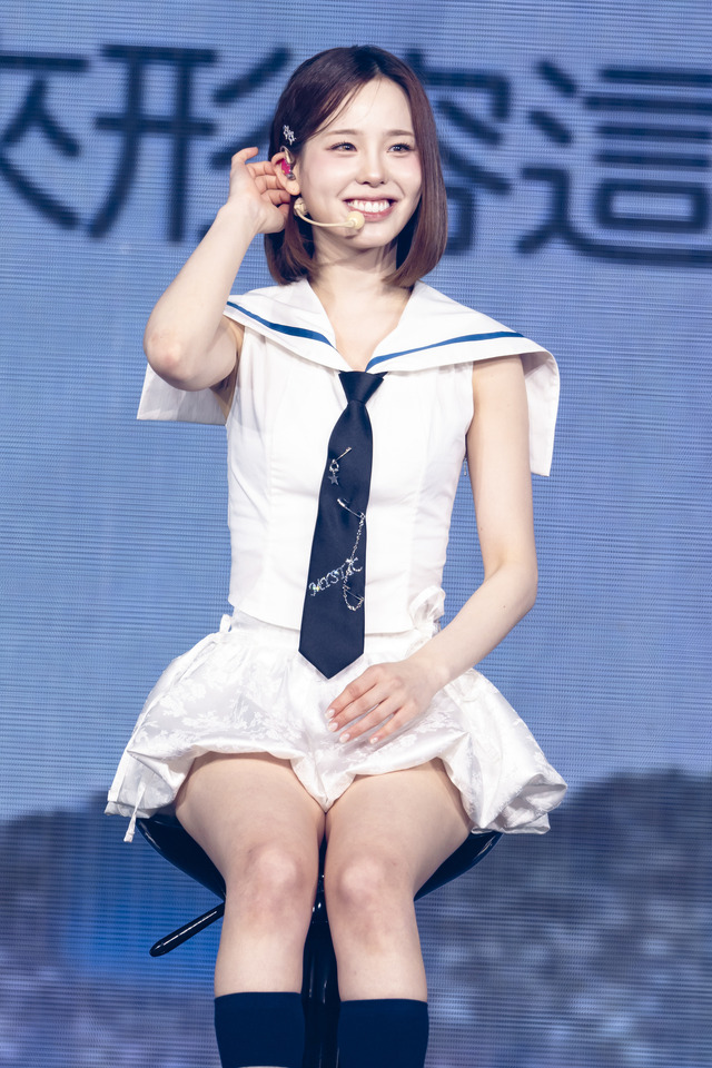 香港単独公演『2025 NiziU FAN-CON ーNiziUniverseー in Hong Kong』コンサート写真 撮影:河村美貴(田中聖太郎写真事務所)