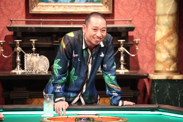 6月27日21時58分から放送される『酒のツマミになる話』　（C）フジテレビ