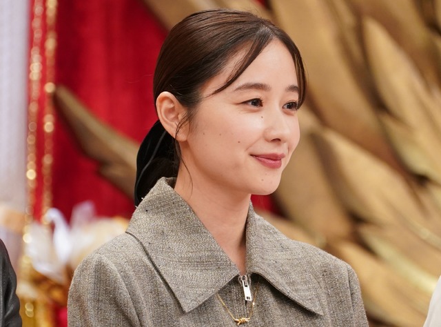 堀田真由【写真：竹内みちまろ】