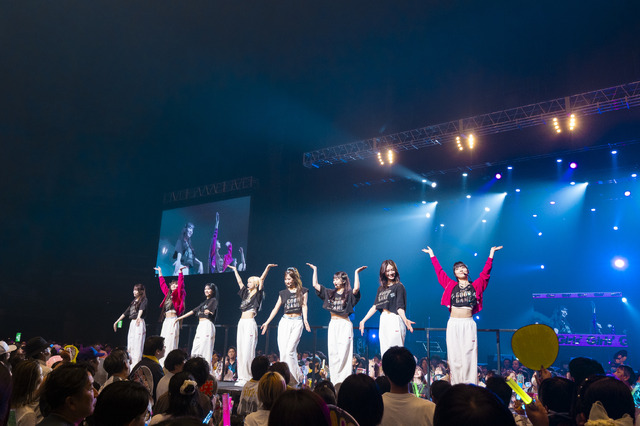 『Girls² LIVE TOUR 2025 -ガルガルエイト -6th Anniversary Party』の模様　写真／高田梓, 河村美貴, ヨシモリユウナ
