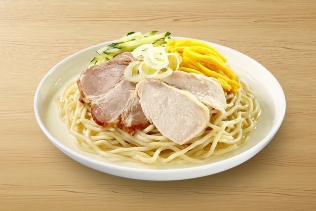 らぁ麺はんにゃ監修　煮干しと昆布の冷しラーメン（塩）646円（税込）