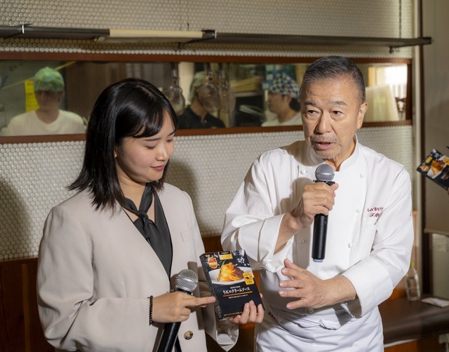 「予約でいっぱいの店 THE PREMIUM うにのクリームソース」発表会