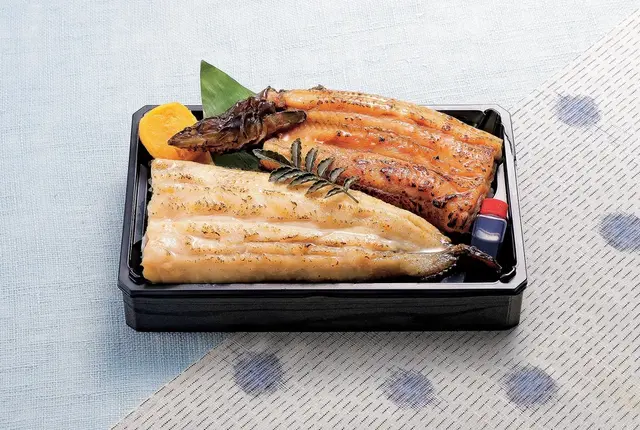 桜島灰干しうなぎ食べ比べ弁当　3,780円(1折)