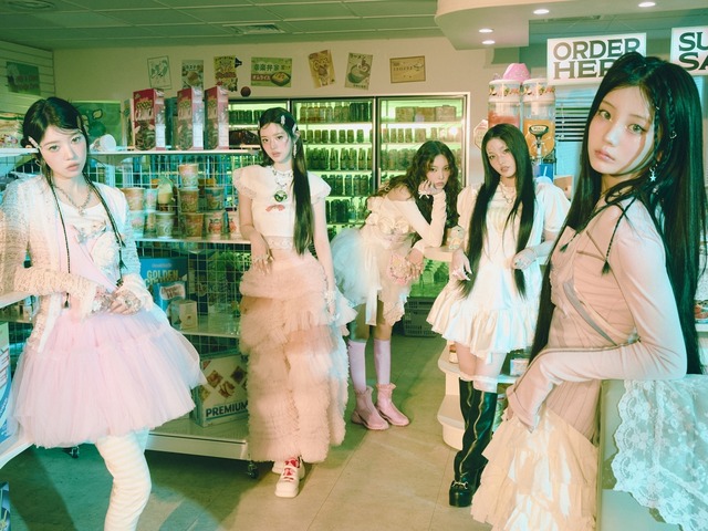 ILLIT、日本デビューSG『時よ止まれ』でCare Bears™（ケアベア）とコラボ！ジャケット写真公開