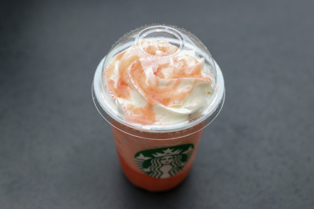 ヘブンリー ピーチ フラペチーノ