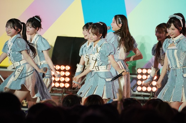 AKB48【写真：竹内みちまろ】