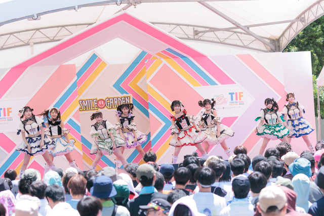 SUPER☆GiRLS