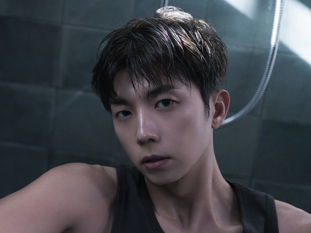 2PM・ウヨン、約7年ぶりのソロコンサート開催決定！異なる魅力を予感させるポスター公開