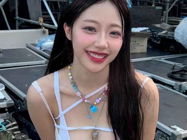 日本のAV女優から“デビュー”勧められた過去も　昨年12月解散の元K-POPアイドルがキュートにウインク【PHOTO】